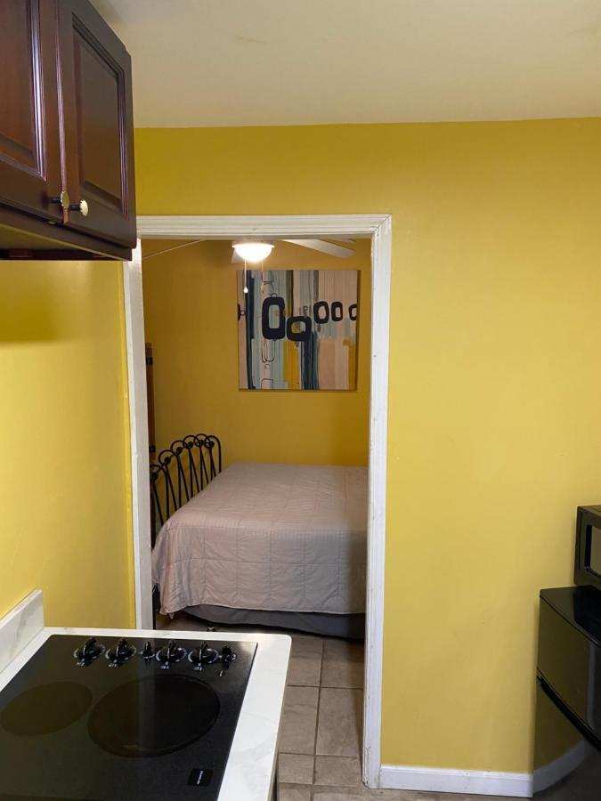Comfortable Crash Pad New Orleans Buitenkant foto